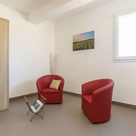 Travini Hotel Residence-3